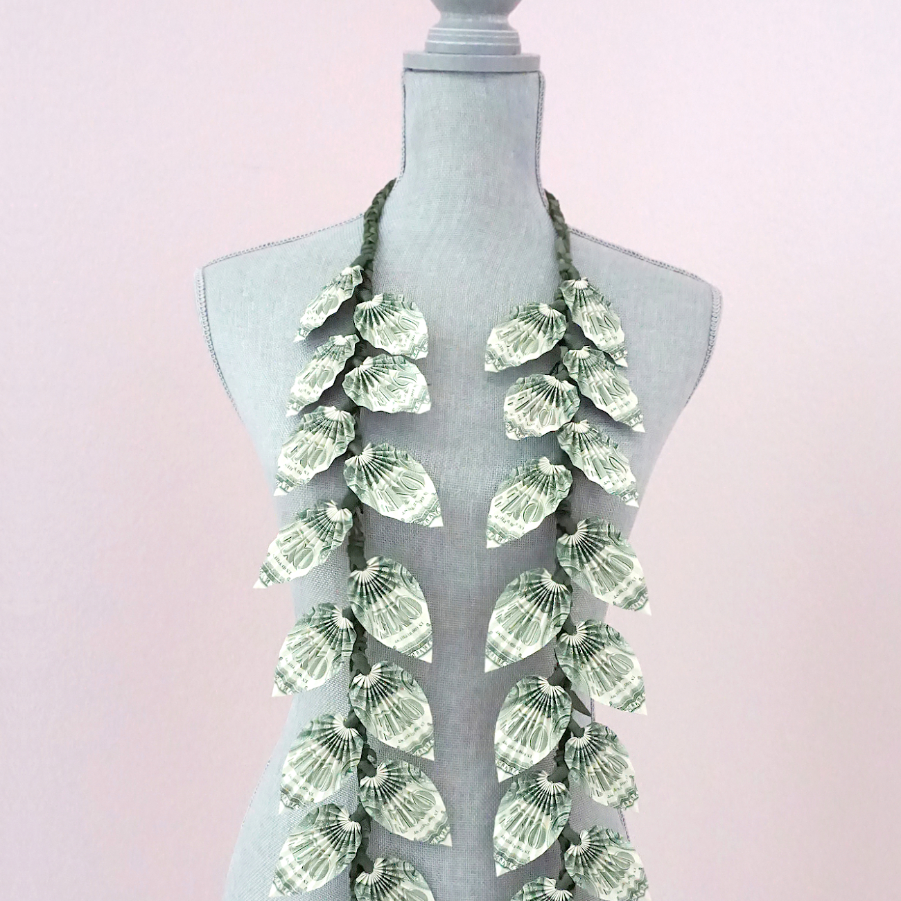 Graduation Money Lei