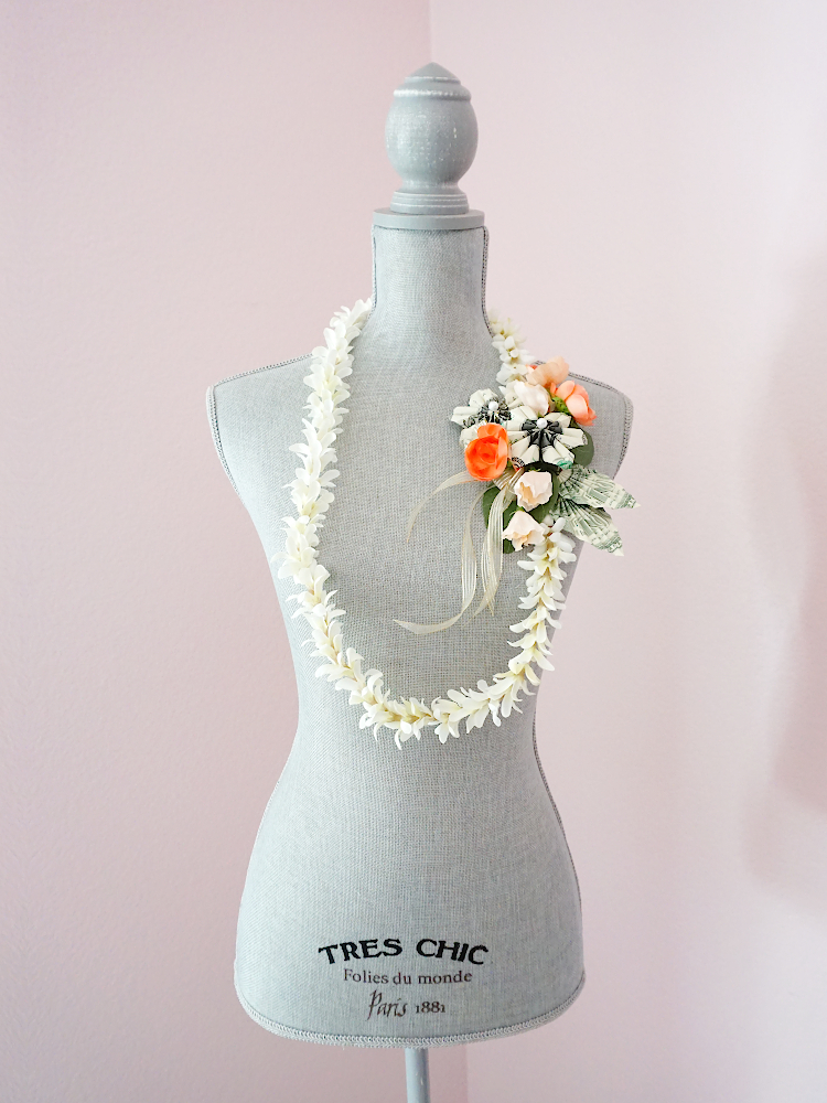 Floral Money Lei - Image 2