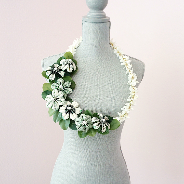 Flower Money Lei