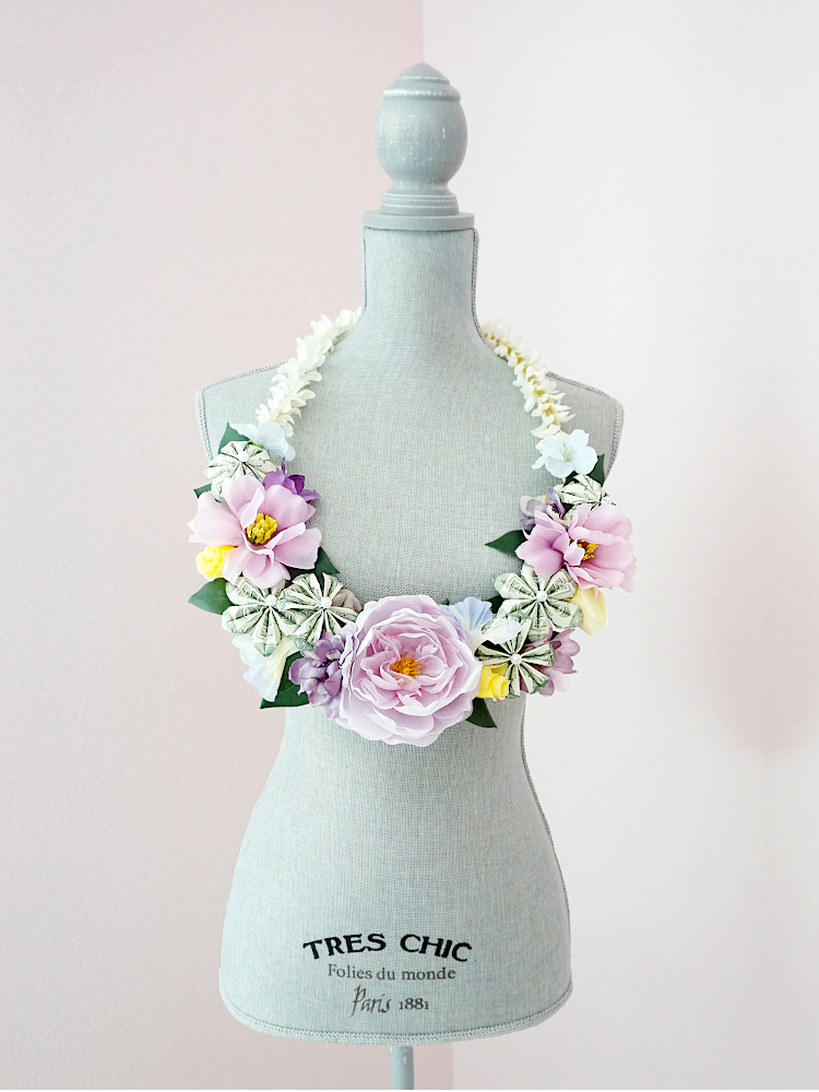 Floral Money Lei - Image 2