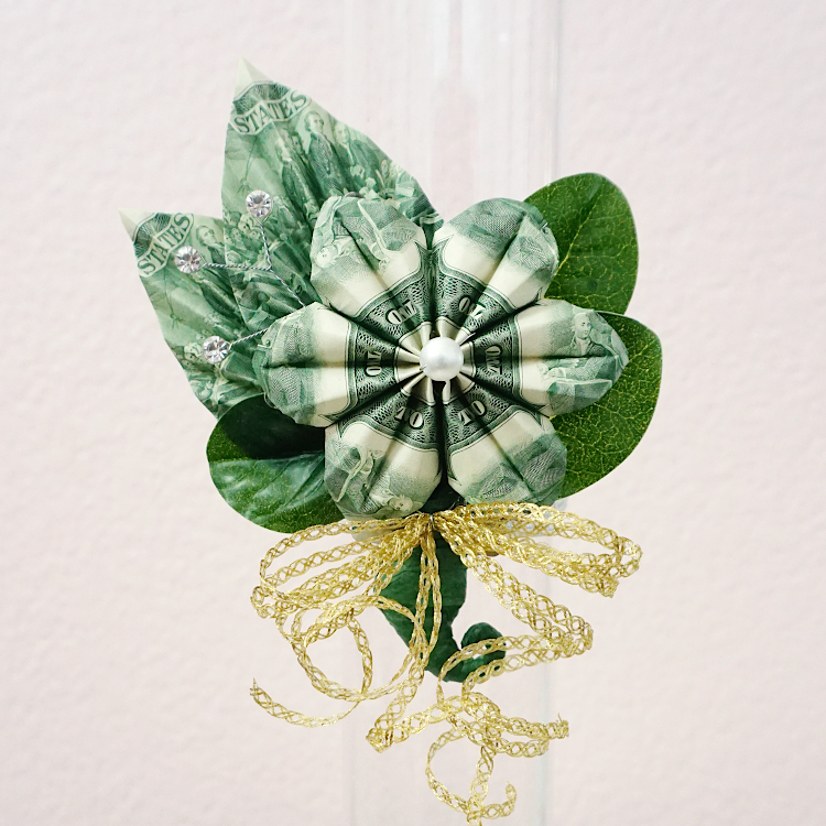 Money Corsage ($2 bills) - Image 2