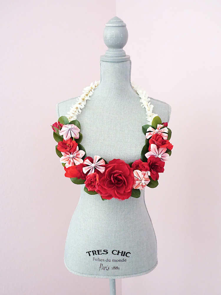 Filipino Money Flower Lei - Image 2